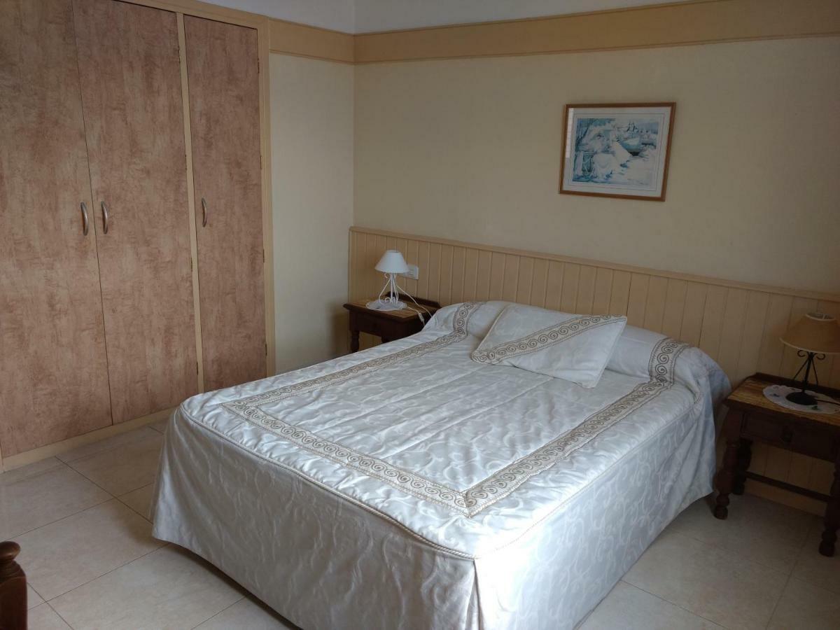 First Line Costa Del Sol Beach Suites Fuengirola Ngoại thất bức ảnh